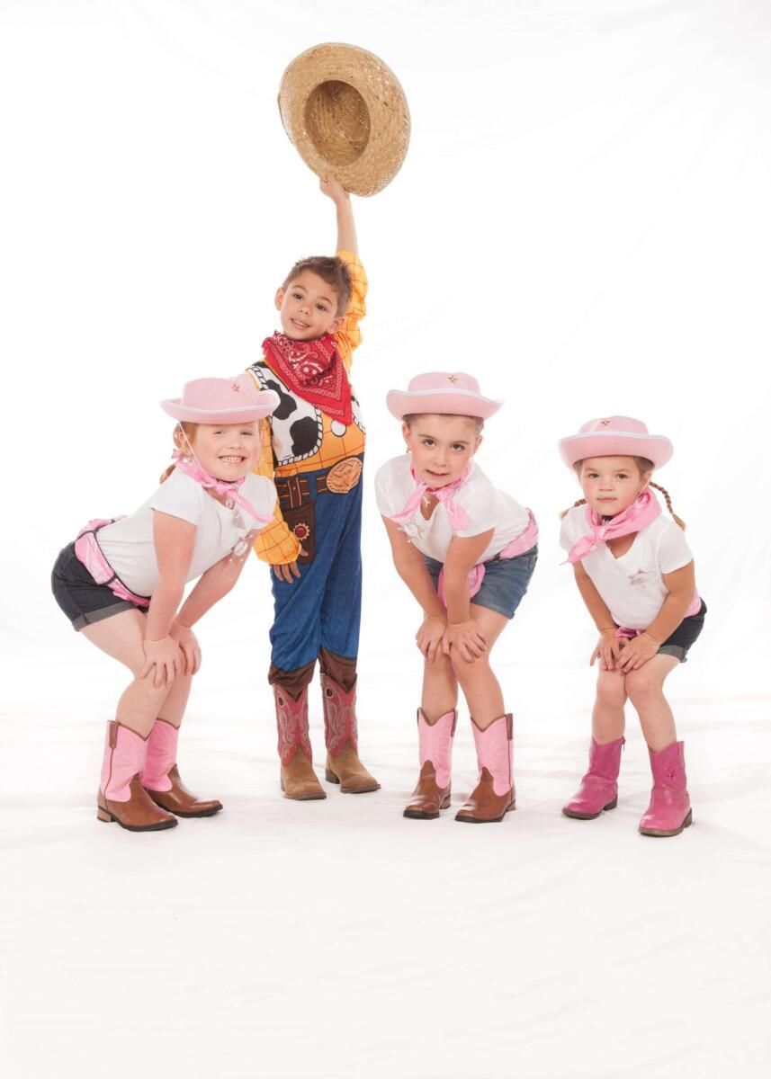 Moonstar Dance Studio dancers